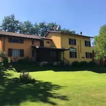 Comfortable In Giarola With Mountain View * Busana