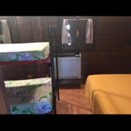 Comfortable In Giarola With Mountain View