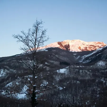Comfortable In Giarola With Mountain View Domek alpejski