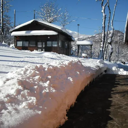 Chalet Comfortable In Giarola With Mountain View