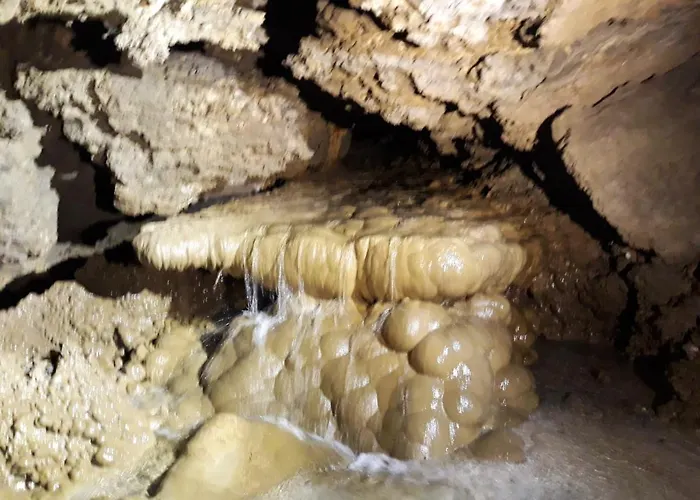 Comfortable In Giarola With Mountain View *