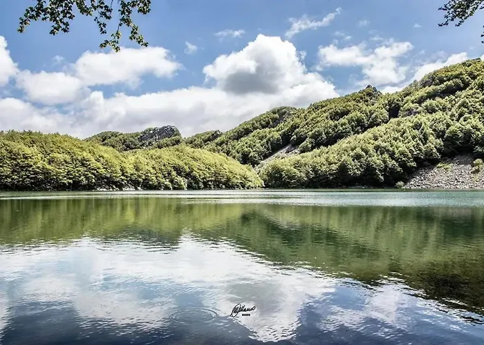 Comfortable In Giarola With Mountain View Alpehytte Busana